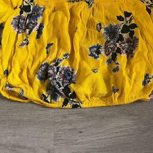 Arizona Jean co vibrant yellow cropped floral shirt sleeve top size large - Picture 3 of 6